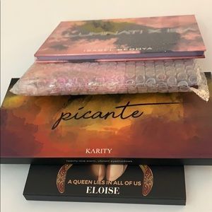 Bundle boxycharm 4 palettes for 25 dol NIB